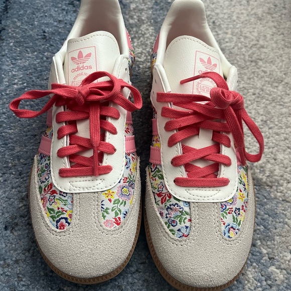 adidas Women's Floral Sneakers - Pink and White - Picture 2 of 6